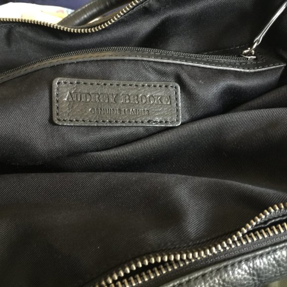 AUDREY BROOKE - Picture 10 of 10